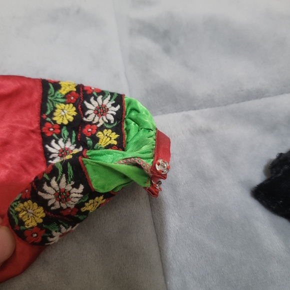 Vintage 1960's Barbie Clothes - Picture 3 of 4